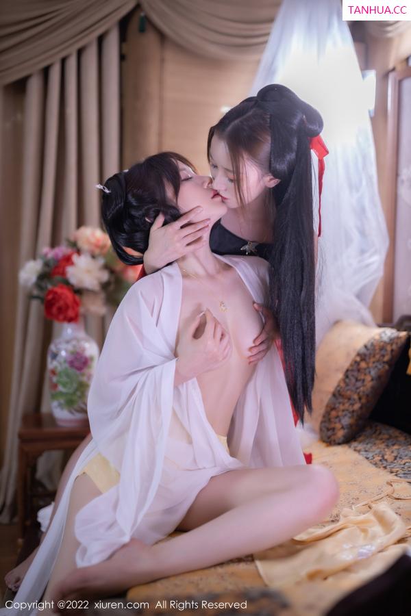鱼子酱fish  [XiuRen]高清写真图 2022.11.04 No.5811 鱼子酱Fish 北京旅拍第50张图片